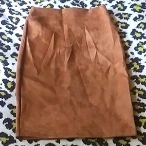 Purpleline NWOT sz medium suede look skirt